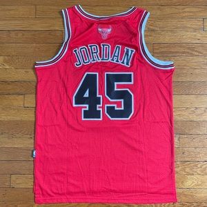 Michael Jordan Authentic Nike NBA Bulls jersey